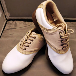 NWOT. Women's Footjoy GreenJoys Size 7